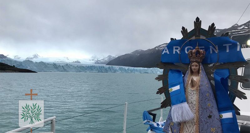 Santa Cruz | La Imagen Peregrina de la Paz de Ntra. Sra. de Luján visitó el Glaciar Perito Moreno