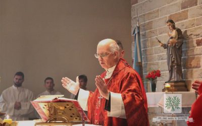 El Jefe del Estado Mayor General del Ejército saludo a Mons. Olivera en el 3° Aniversario de su Ministerio Episcopal