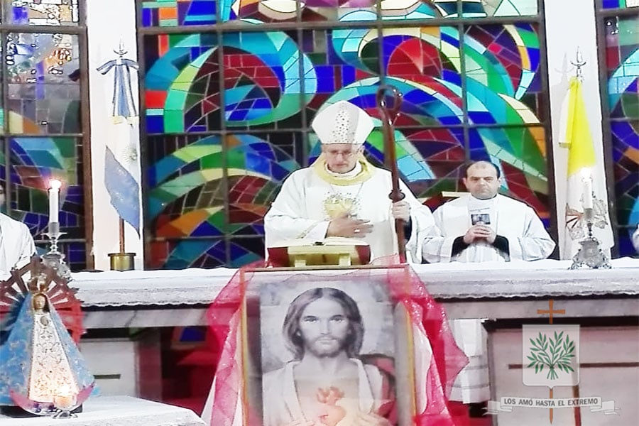 obcastrensearg_aniversario de la Diócesis y consagración al Sagrado Corazón de Jesús 04