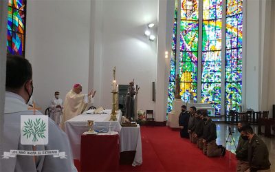 Mons. Olivera instituyó a nuevos Ministros Extraordinarios de la Sagrada Comunión,quienes integran la nueva Campaña Antártica 2020/2021
