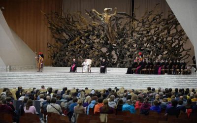 Papa Francisco | Cuando nosotros rezamos, lo hacemos porque sabemos que somos valiosos a los ojos de Dios