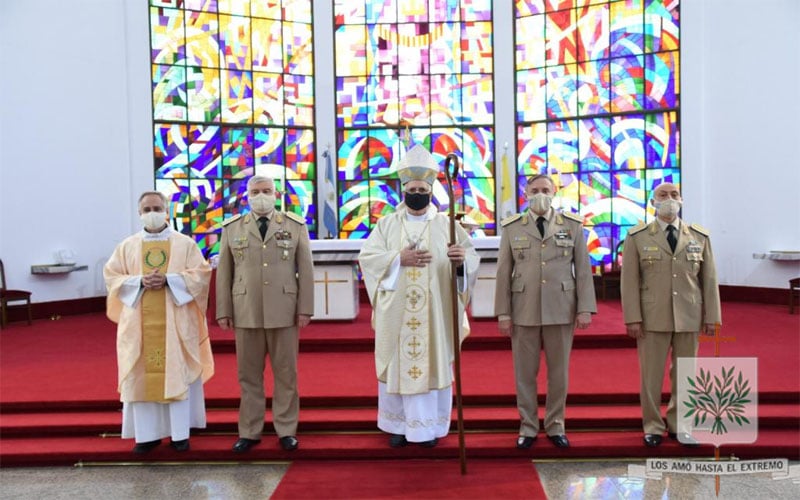 Mons. Olivera | Los Sacerdotes, estaremos siempre animando, alentando a los hombres y mujeres de nuestras Fuerzas, a ser artesanos de la paz, trabajadores de la paz