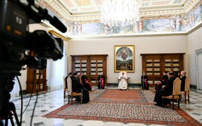 Papa Francisco | El Espíritu abre nuestro corazón a la presencia de Dios y lo atrae a ese “torbellino” de amor que es el corazón mismo de Dios