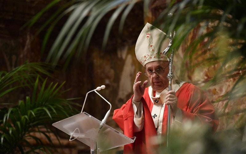 Papa Francisco | A lo largo del vía crucis cotidiano, no pasemos de largo, dejemos que nuestro corazón se mueva a compasión y acerquémonos