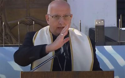 Mons. Olivera | Señor, te pedimos especialmente por la paz, por los veteranos y sus familias, y hacemos presente con dolor y a la vez, con orgullo patriótico a los caídos