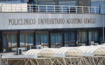 VATICANO | Concluyó la operación del Santo Padre sin complicaciones y se encuentra ya recuperándose en el Hospital Gemelli