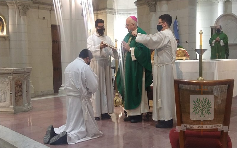 Mons. Olivera | Pedir por la conversión es un acto de amor, para que se encuentren con Aquel que es el verdadero camino, con Jesucristo, el Dios con nosotros
