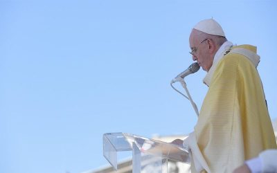 Papa Francisco | En la hambruna de amor de hoy, es el alimento que el hombre espera