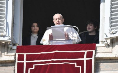 Papa Francisco | Al estar con Jesús, nos volvemos verdaderos