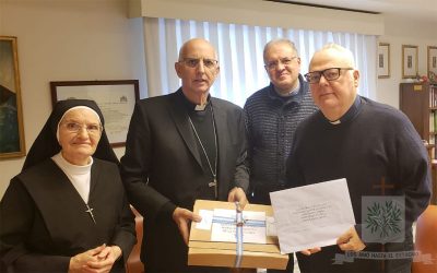 Italia | Mons. Olivera entregó una consulta de testimonios de la Causa de Canonización de la Hna. Bernardita Sesso en la Sede del Tribunal Ordinario de la Diócesis de Roma