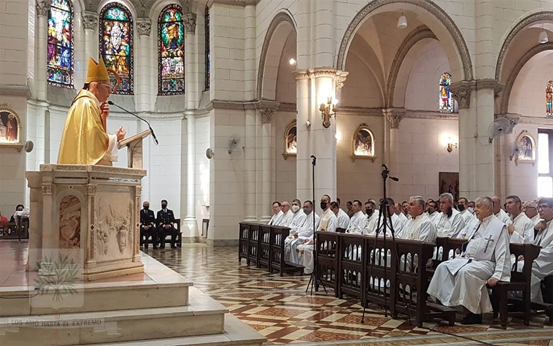 Mons. Olivera | Cuidemos el tesoro de nuestro sacerdocio, procurando no tornar estéril la gracia que Dios nos ha dado en el Orden Sagrado y que continuamente nos envía