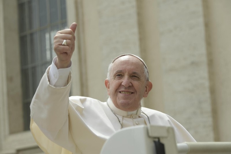 Papa Francisco | La fe merece respeto y honor hasta el final