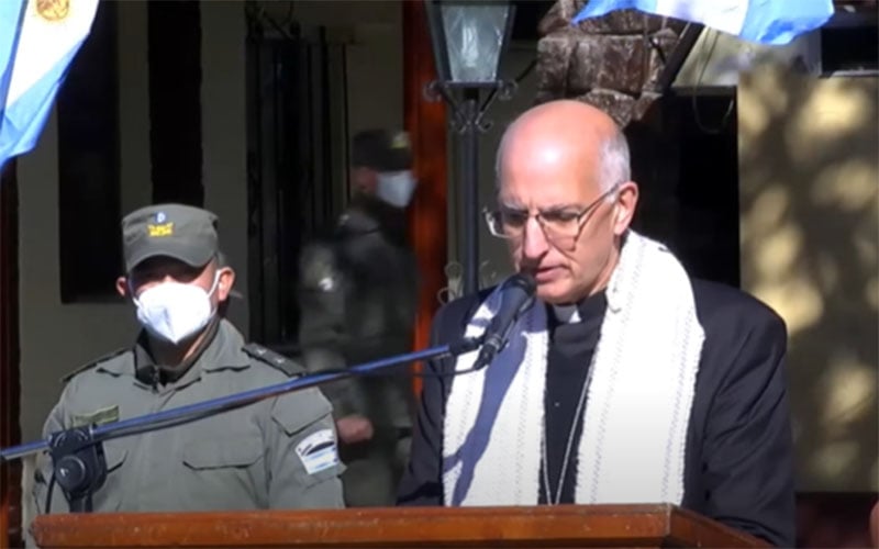 Mons. Olivera | Padre Santo, derrama la abundancia de tu Gracia y Bendición sobre la Agrupación Alacrán y sobre todos los Gendarmes, bendice su actividad en bien de la familia argentina