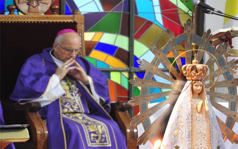 Mons. Olivera | Con renovada gratitud nos disponemos a celebrar nuestra fe, que se fortalece y alimenta al venerar en comunión a la Madre de Jesús, Madre nuestra y Patrona de nuestro obispado