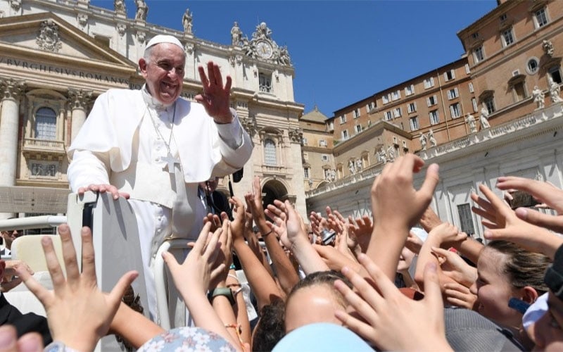 Papa Francisco | El verdadero católico, el verdadero cristiano es el que recibe a Jesús dentro, el que cambia el corazón