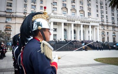 Mons. Olivera | Honramos a todos aquellos que nos soñaron como un país libre, queremos comprometernos por una Patria grande, sin ambiciones egoístas ni miradas miopes e ideologizadas