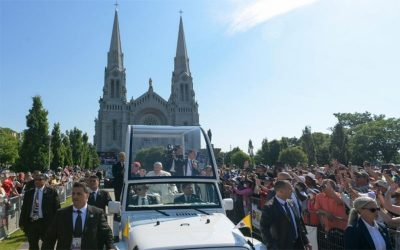 Papa Francisco | En el centro de nuestras preguntas, debemos ponerlo a Él, al Señor Jesús, en el corazón de cada cosa pongamos su Palabra