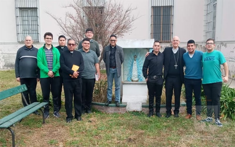 Mons. Olivera | Ser felices es escuchar la Palabra de Dios y ponerla en práctica