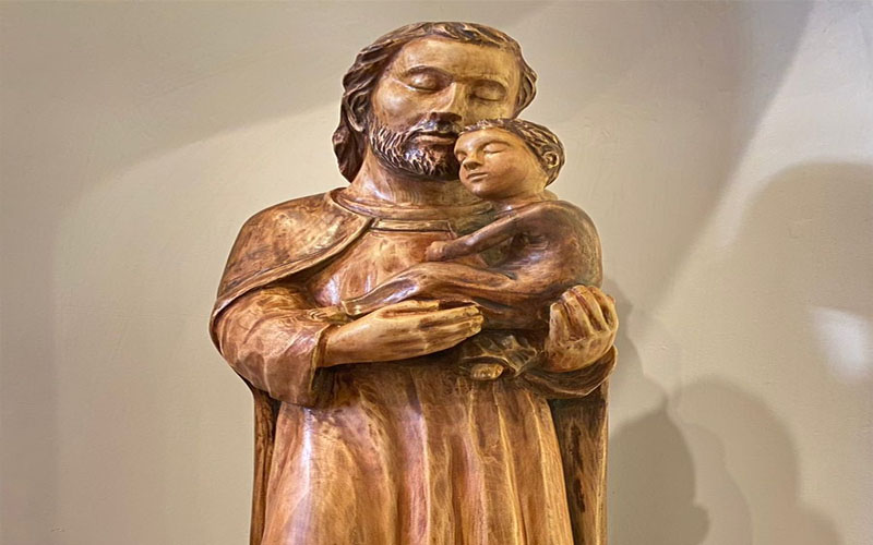 En Casa Rosada, Mons. Olivera bendecirá y entronizará la imagen de San José en la Capilla Cristo Rey