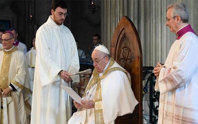 Papa Francisco | Hoy hacen falta jóvenes no conformistas, que no sean esclavos del móvil, sino que cambien el mundo como María, llevando Jesús a los demás