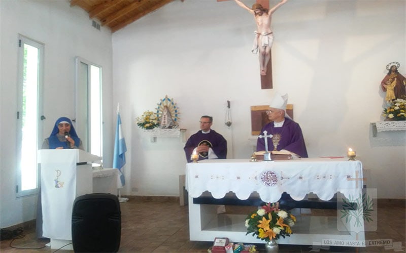 Mons. Olivera | El rostro de nuestra Iglesia Diocesana Castrense se manifestó hace 15 años en el Hospital Militar de Campo de Mayo en la presencia de las Hnas. de la Comunidad Beata Crescencia Pérez