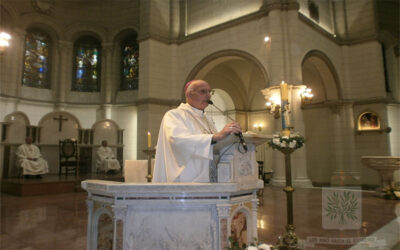 Mons. Olivera | Celebrar la Eucaristía Pascual, es renovar una de las características fundamentales del creyente, la alegría por excelencia que debemos irradiar porque la muerte ha sido vencida