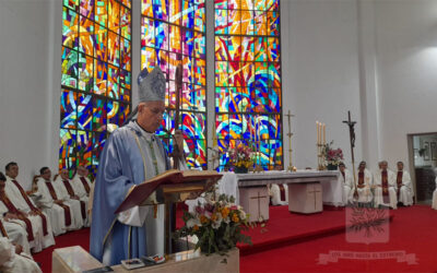 Mons. Olivera | Oramos por el encuentro fraterno de los argentinos, por sus familias y la paz