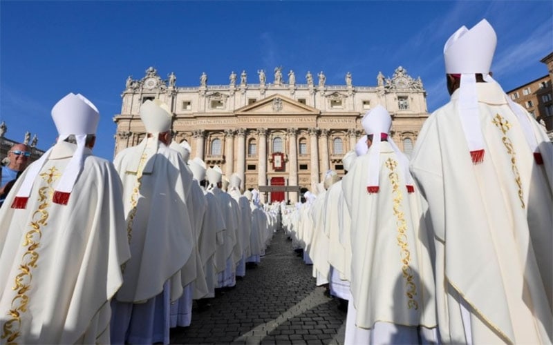 Papa Francisco | No estamos aquí como en un parlamento, sino para caminar juntos con la mirada de Jesús, que bendice al Padre y acoge a todos los que están afligidos y agobiados