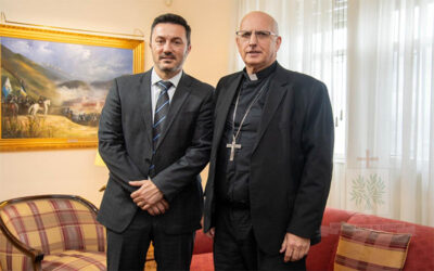 Mons. Olivera visitó al Ministro de Defensa, Dr. Luis Petri