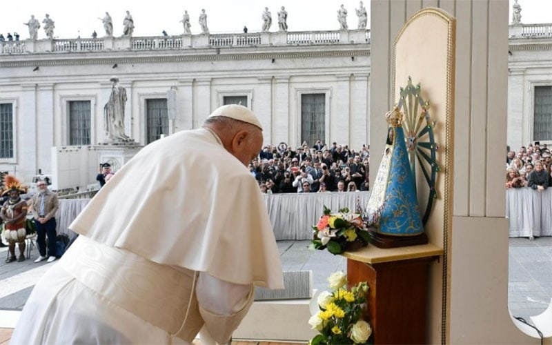 PAPA FRANCISCO | Pidamos por Argentina, para que el Señor la ayude en su camino