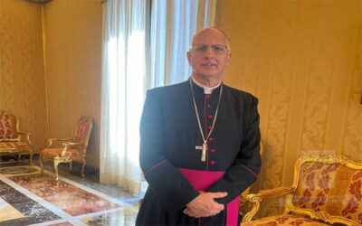 MONS. OLIVERA | El sacerdote debe ser sobre todo un hombre de oración, el pueblo de Dios nos necesita orantes
