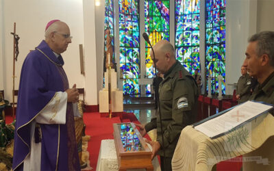 CABA | Mons. Olivera bendijo la réplica del Sable de Güemes, donado por la GNA a la Catedral Castrense, Stella Maris