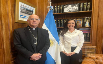 Mons. Olivera visitó a la Sra. Vicepresidente de la República Argentina