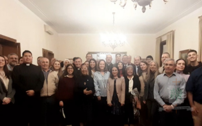 VATICANO | El Señor Embajador de Argentina ante la Santa Sede recibió a Mons. Olivera junto a los peregrinos castrenses