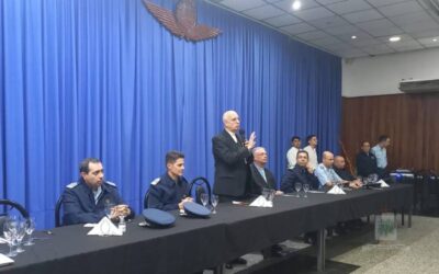CÓRDOBA | El Obispo Castrense y de las Fuerzas Federales de Seguridad visitó ESFAC