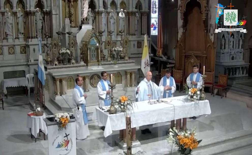 MONS. OLIVERA | Cuando nosotros nos acercamos a María debemos también renovar nuestro deseo de escucha y prontitud de encarnar y vivir el plan de Dios en nuestras propias vidas