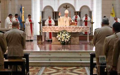 MONS. OLIVERA | Nuestra Patria, al igual que la Prefectura, nacidas a la luz de la Evangelización, comprobaron desde el principio el amor de Dios por sus hijos, como también por sus Instituciones