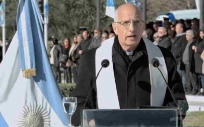 MONS. OLIVERA | Señor nos encomendamos a la Santísima Virgen Stella Maris, para que nos ayude a que el servicio de nuestra Institución se ofrezca leal, honesto y sincero a la Nación y querido pueblo argentino