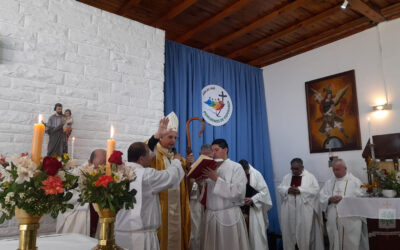 MONS. OLIVERA | Celebrar la dedicación de un Altar para una Iglesia, nos debe recordar a todos, que somos templos de Dios