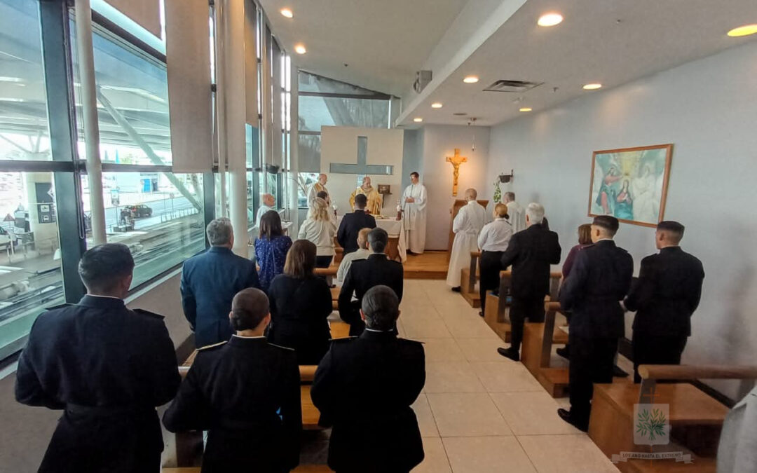 BUENOS AIRES | En la Capilla Ntra. Sra. de Loreto del Aeropuerto de Ezeiza fue bendecida la Placa recordatoria de la ultima partida del país del Cardenal Primado Bergoglio
