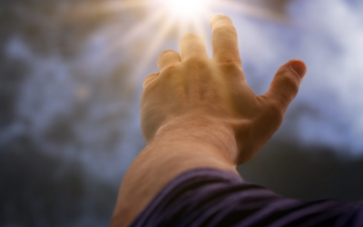 MONS. OLIVERA | Este es un fin de semana para mirar al cielo: Todos los Santos y los fieles difuntos