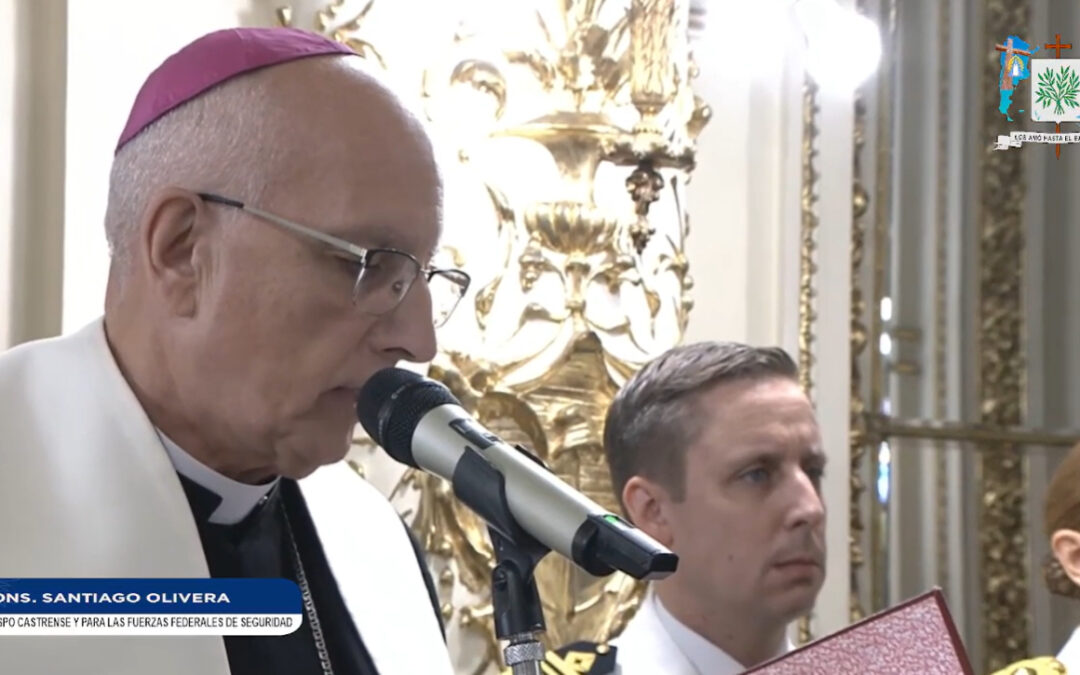 CASA ROSADA | Señor, ayúdalos a que porten con honor sus atributos y a que los empleen al servicio de los eternos valores de la justicia, del amor, la paz, la libertad y la defensa del orden institucional y del derecho