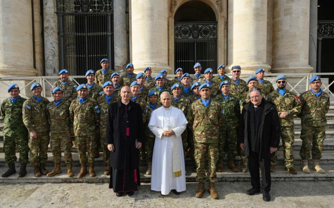 VATICANO | En Audiencia Pública Su Santidad León XIV recibió a efectivos de la FTA N° 66 junto a nuestro Obispo, Mons. Olivera