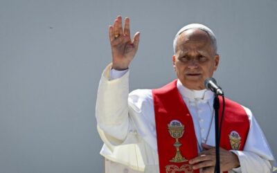 PAPA LEÓN XIV | Renueven cada día su “aquí estoy” ante el Corazón traspasado de Cristo. Entréguense totalmente a Él, para que puedan amar a su pueblo con el mismo amor con el que Él lo ama