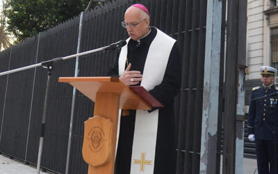 MONS. OLIVERA | Bajo la protección de Nuestra Sra. de Luján, ponemos a nuestra Patria, sus autoridades y todos sus habitantes, que Ella nos enseñe a caminar unidos y a trabajar por una Argentina reconciliada, justa y fraterna