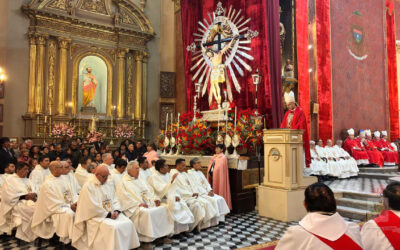 MONS. OLIVERA | La Exaltación de la Cruz es la Exaltación del amor, no hay amor más grande que el dar la vida y Jesús, dio la vida por cada uno de nosotros