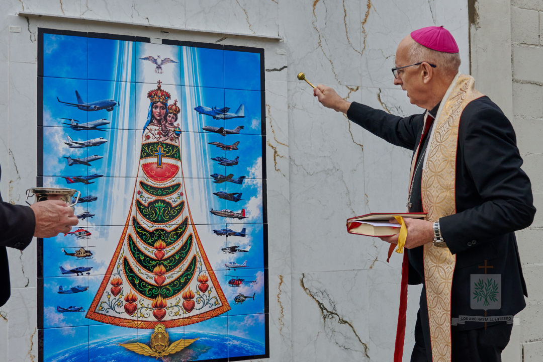 ObispadoCastrenseArg_BendiciónVirgenLoretoAeroparque FAA 06